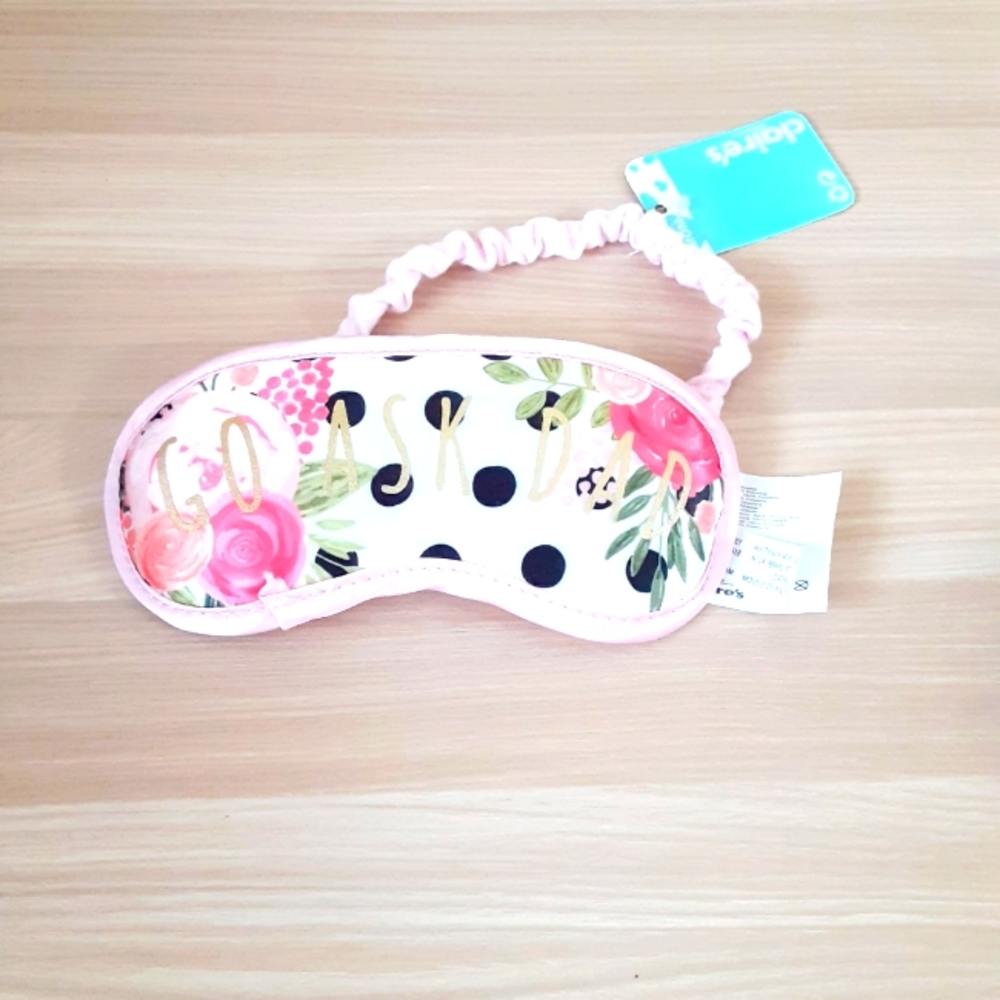 Sleeping mask